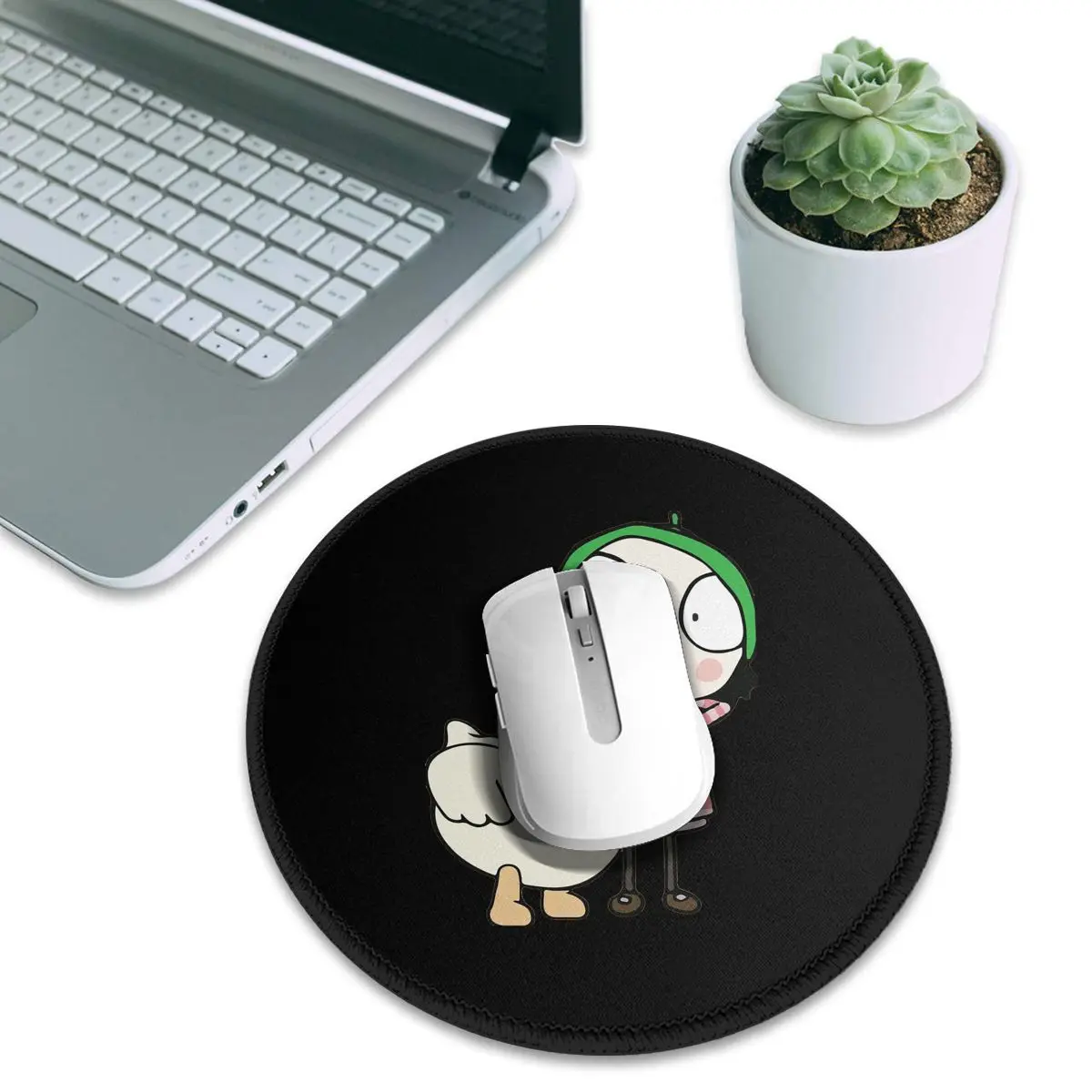 Sarah And Duck Having Fun Roun - Laptop Accessories To Have review and price